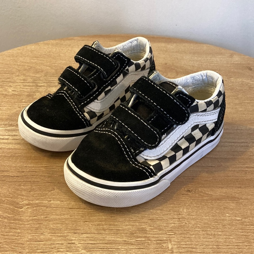 Vans Toddler Size 6 Black and White Checkered